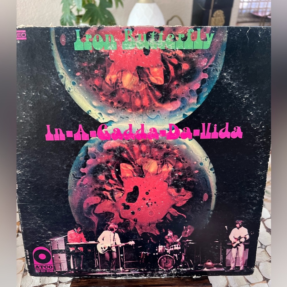 Iron Butterfly - In-A-Gadda-Da-Vida Vinyl Album - original pressing